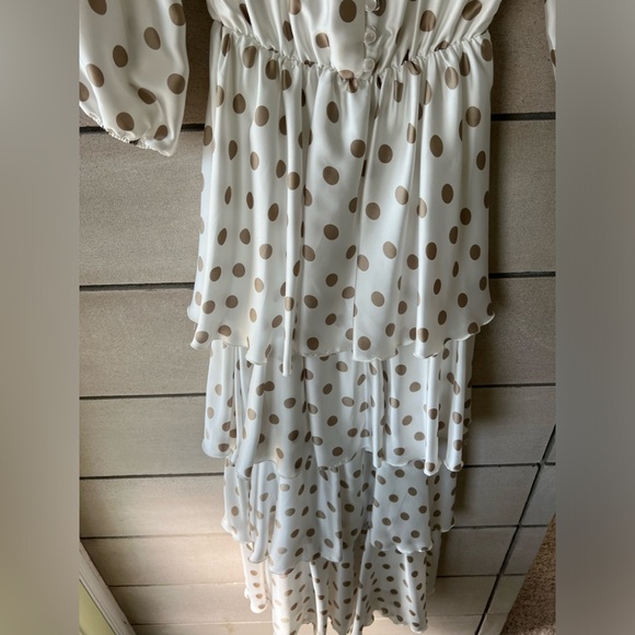 Phardi Maxi Dress - Picture 4 of 12